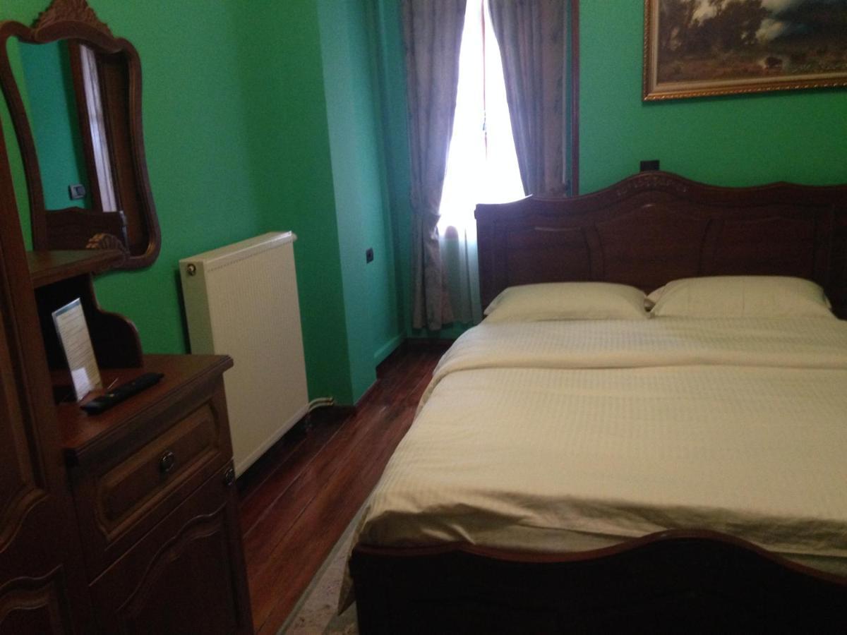 Hotel Vila Mano Korce Eksteriør bilde