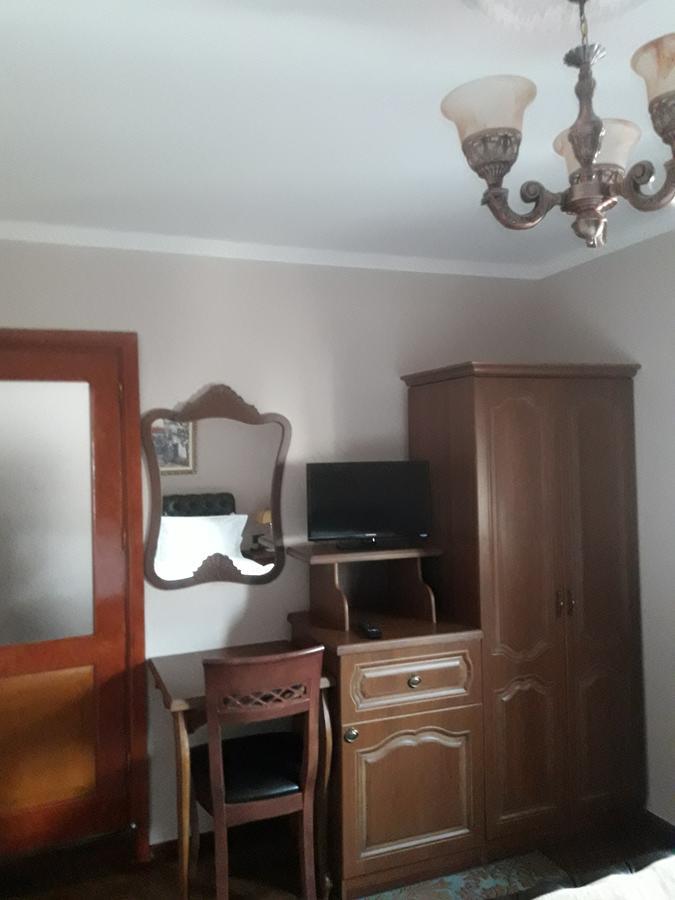 Hotel Vila Mano Korce Eksteriør bilde
