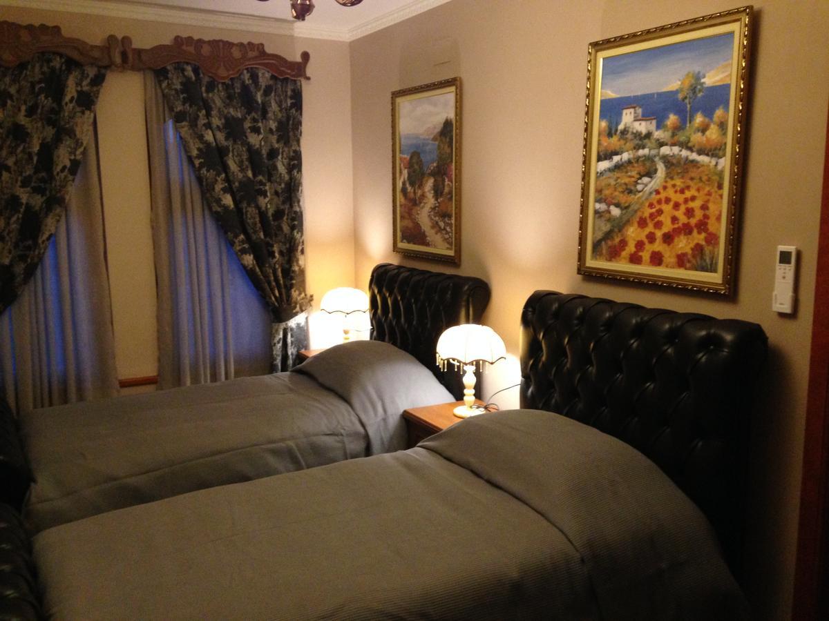 Hotel Vila Mano Korce Eksteriør bilde